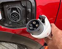 Electric vehicle charging connector